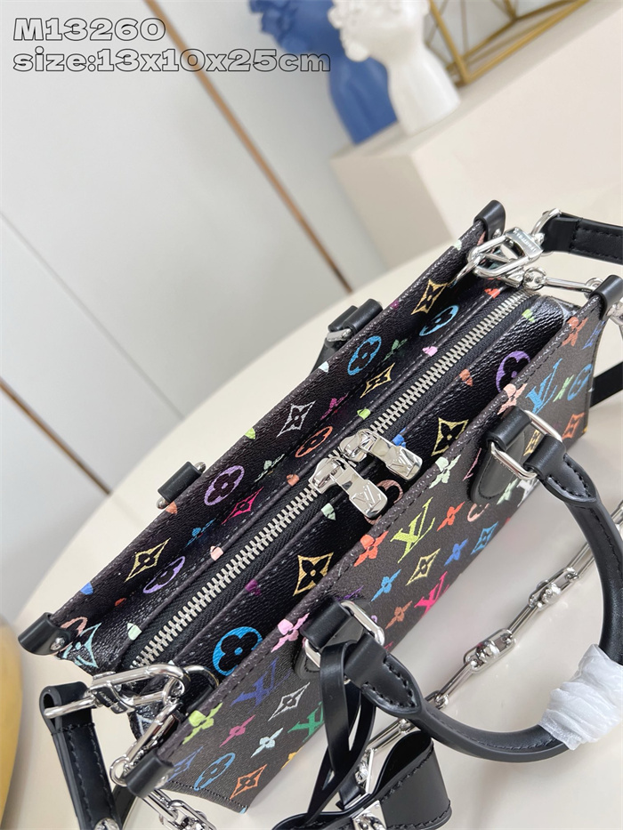 LOUIS VUITTON 루이비통 온더고 이스트 웨스트 체인 M13260