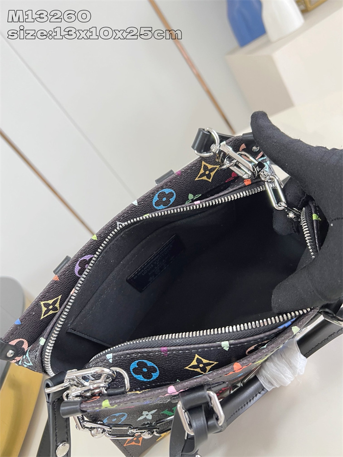 LOUIS VUITTON 루이비통 온더고 이스트 웨스트 체인 M13260