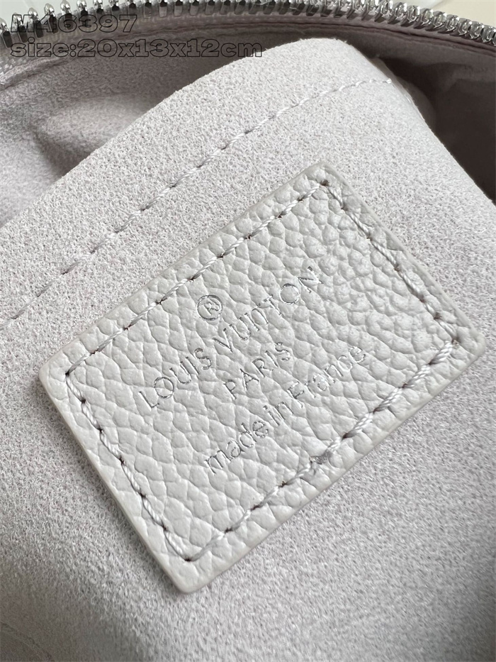 LOUIS VUITTON 루이비통 스피디 반둘리에 20 토트백 M46397