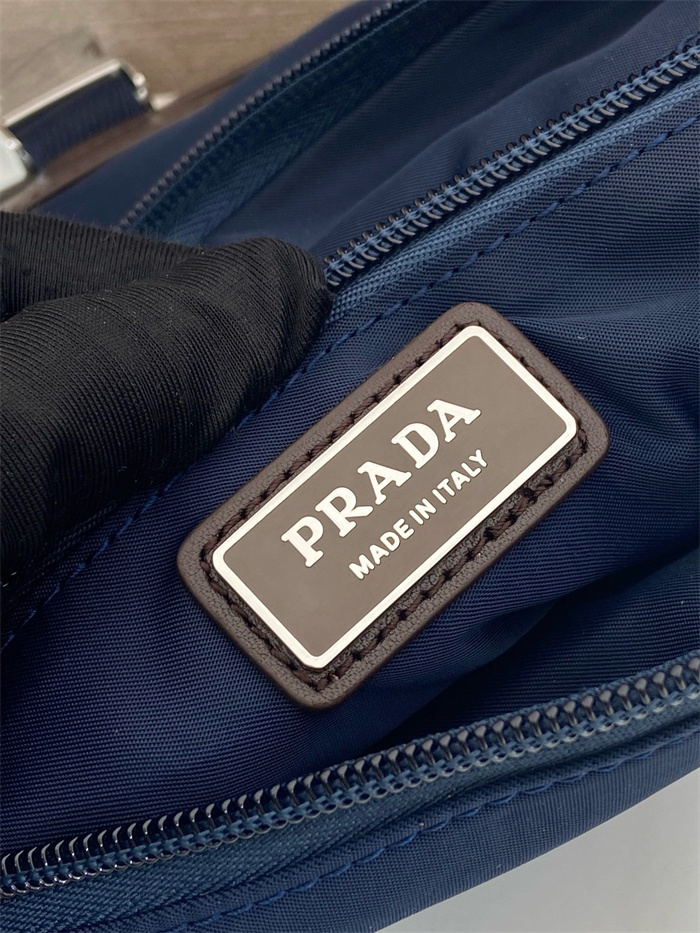 PRADA 프라다 리나일론 앤 레더 숄더백 2VH176