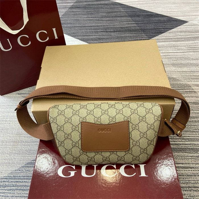GUCCI 구찌 GG 엠블럼 벨트백 스몰 821165