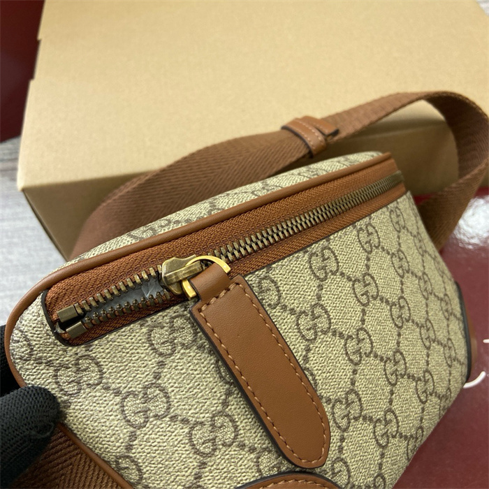 GUCCI 구찌 GG 엠블럼 벨트백 스몰 821165