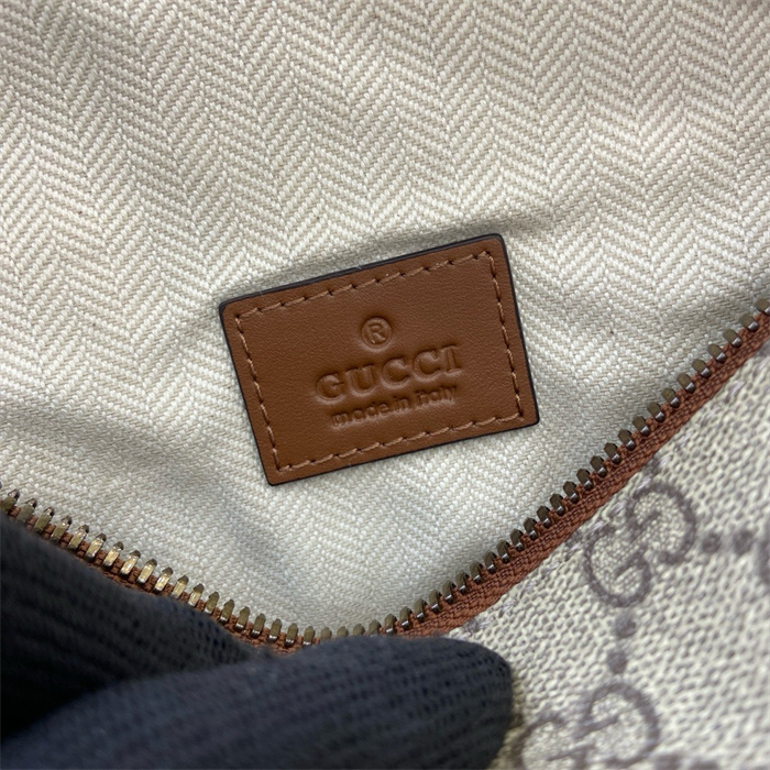 GUCCI 구찌 GG 엠블럼 벨트백 스몰 821165