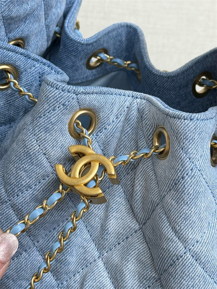 CHANEL 샤넬 데님 버킷백 AS5236