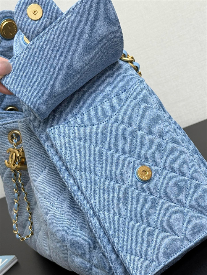 CHANEL 샤넬 데님 버킷백 AS5236