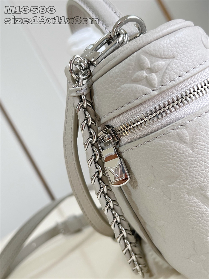 LOUIS VUITTON 루이비통 바니티 체인 파우치 M13593