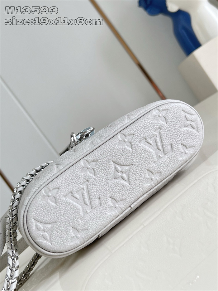 LOUIS VUITTON 루이비통 바니티 체인 파우치 M13593