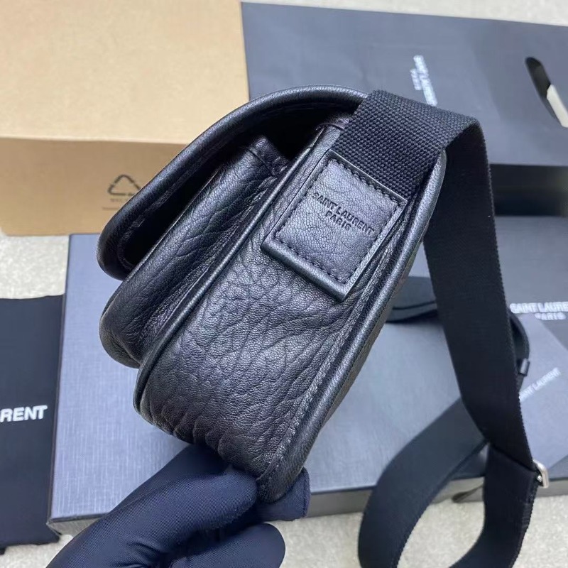 SAINT LAURENT 생로랑 카산드라 그레인 레더 니키백