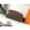 LOUIS VUITTON 루이비통 도프 파우치