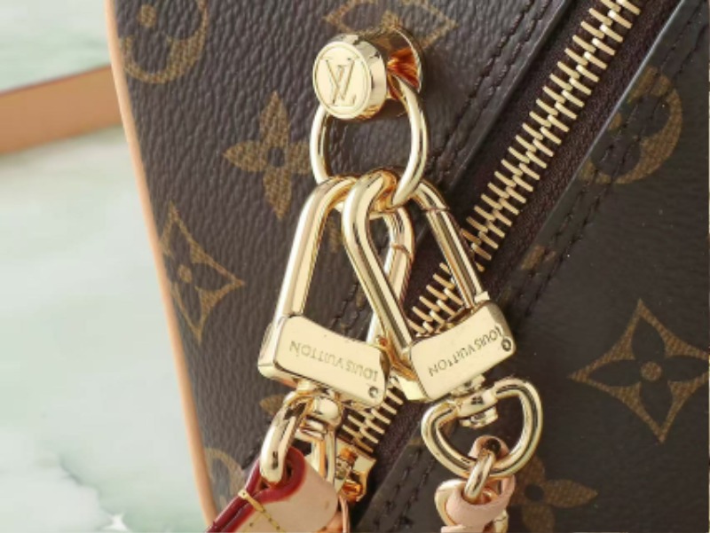 LOUIS VUITTON 루이비통 저스트 인케이스
