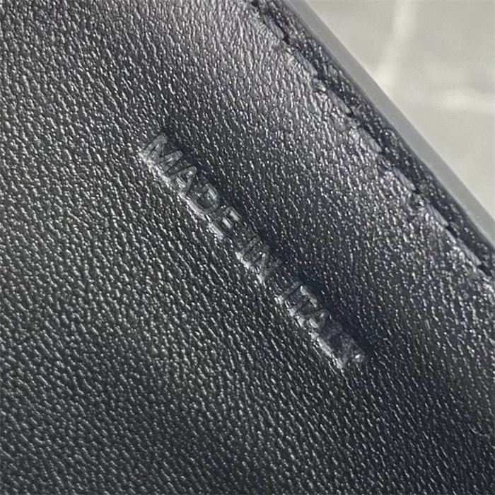 CELINE 셀린느 틴 조세핀 숄더백 121423