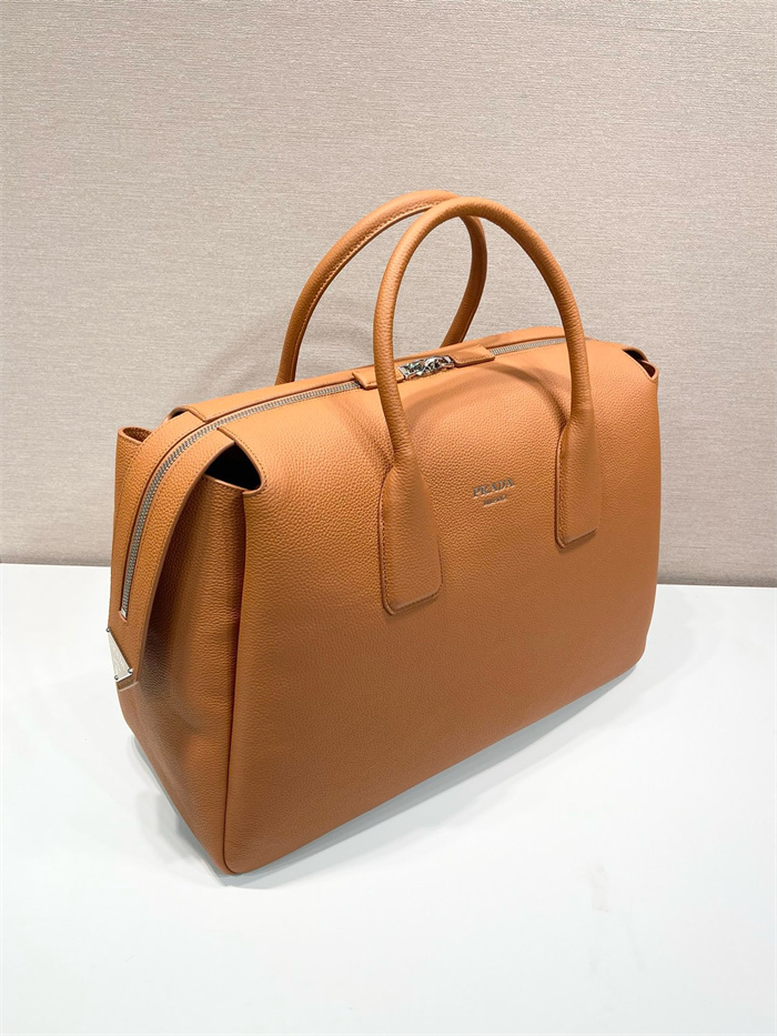 PRADA 프라다 가죽 여행 가방 보스턴백 2VC035