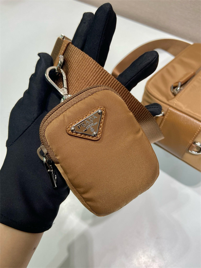 PRADA 프라다 리나일론 숄더백 1BC167