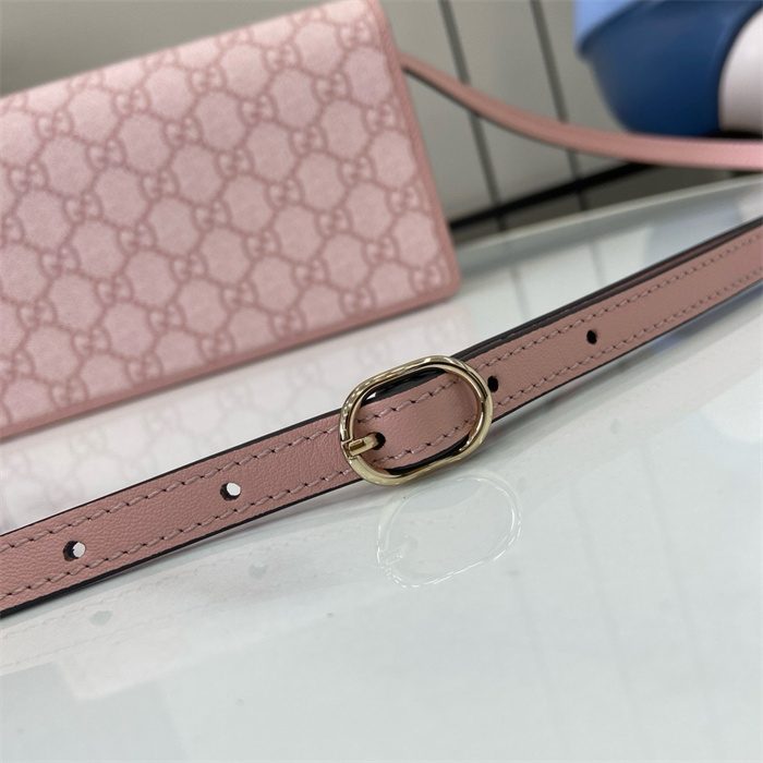 GUCCI 구찌 GG 엠블럼 수퍼 미니 숄더백 820688