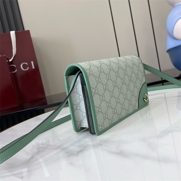 GUCCI 구찌 GG 엠블럼 수퍼 미니 숄더백 820688