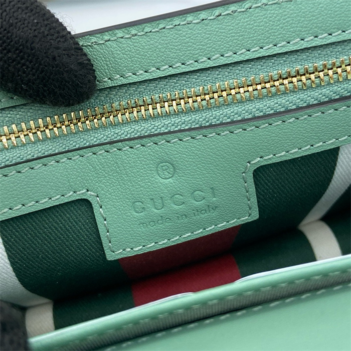 GUCCI 구찌 GG 엠블럼 수퍼 미니 숄더백 820688