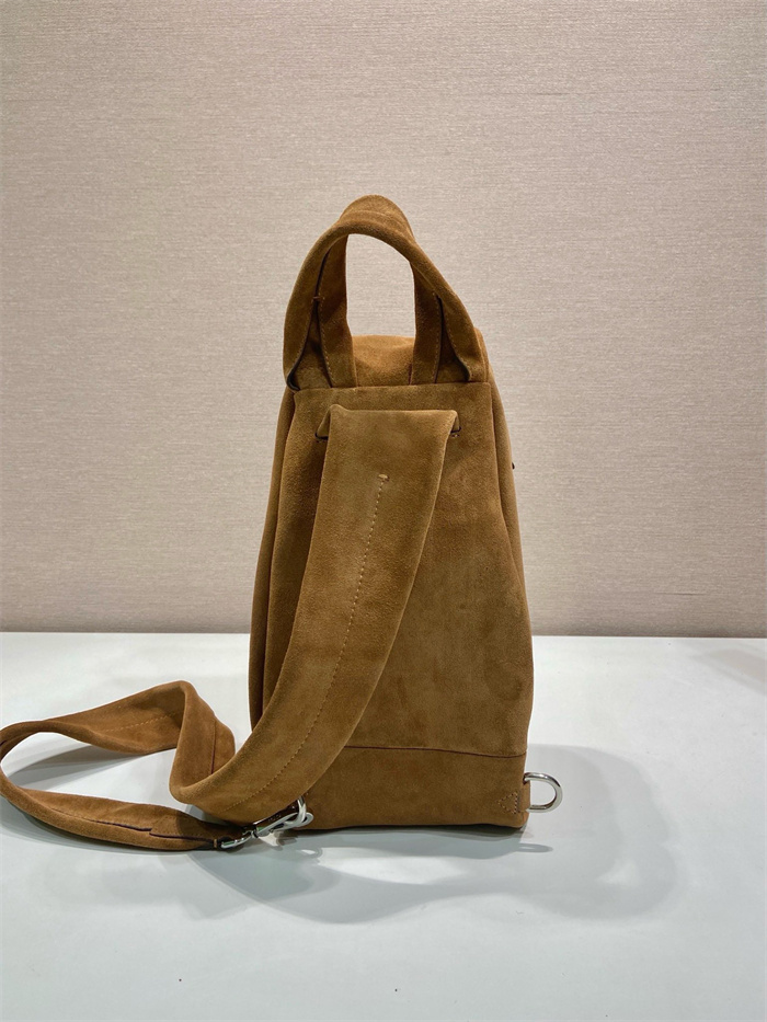PRADA 프라다 스웨이드 백팩 2VZ114