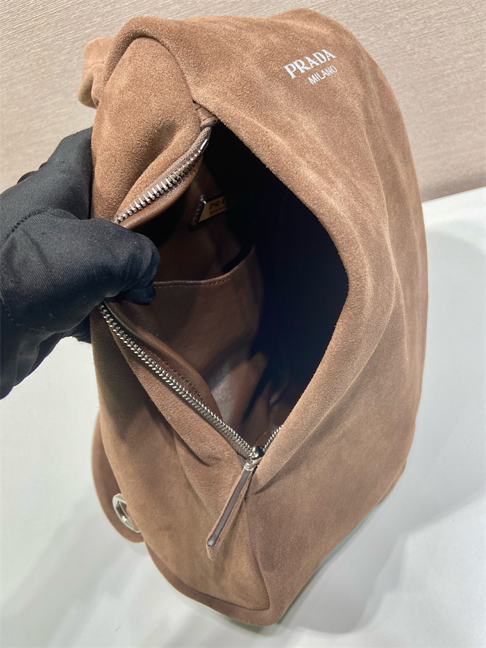 PRADA 프라다 스웨이드 백팩 2VZ114