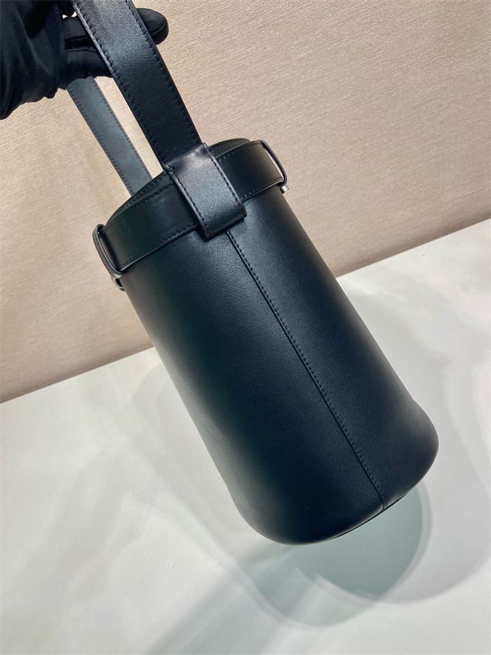 PRADA 프라다 버킷백 1BE085