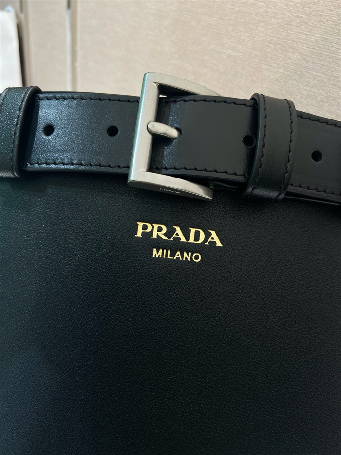 PRADA 프라다 버킷백 1BE085