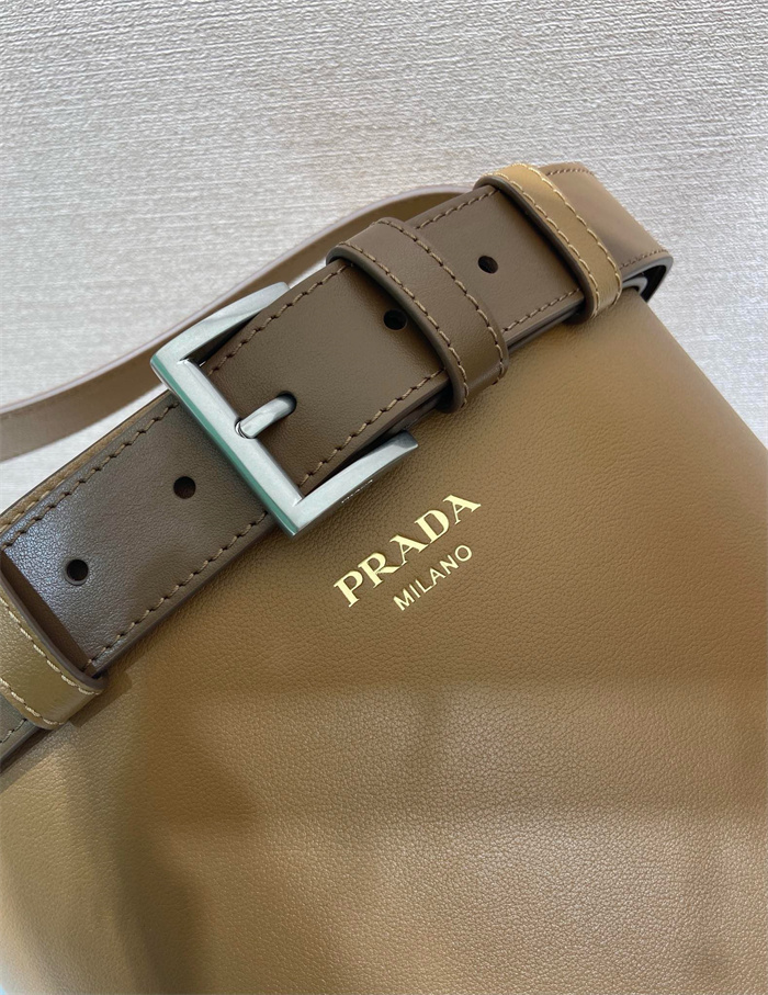 PRADA 프라다 버킷백 1BE085