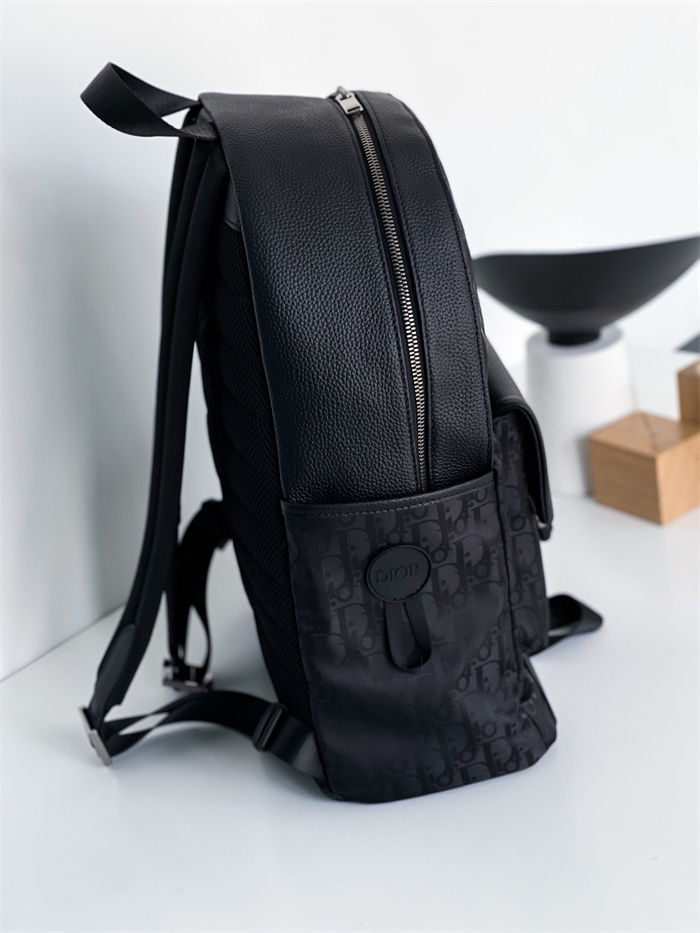 DIOR 디올 백팩 M4508