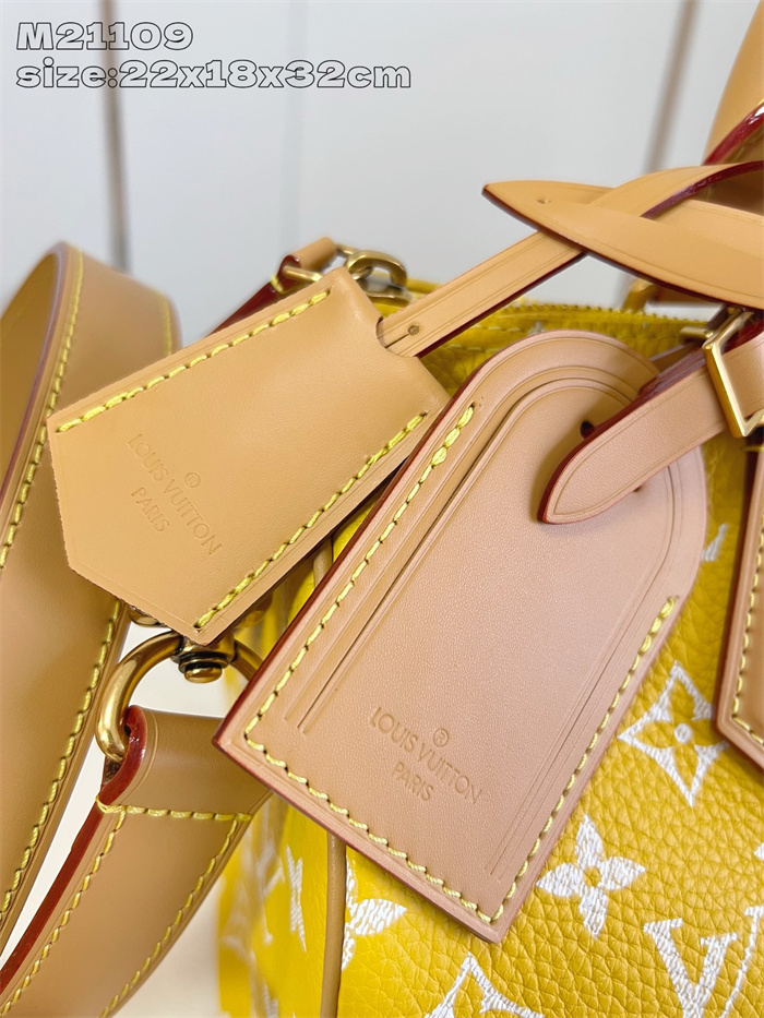 LOUIS VUITTON 루이비통 스피디 P9 반둘리에 30 모노그램 M21109