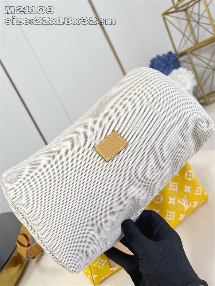 LOUIS VUITTON 루이비통 스피디 P9 반둘리에 30 모노그램 M21109