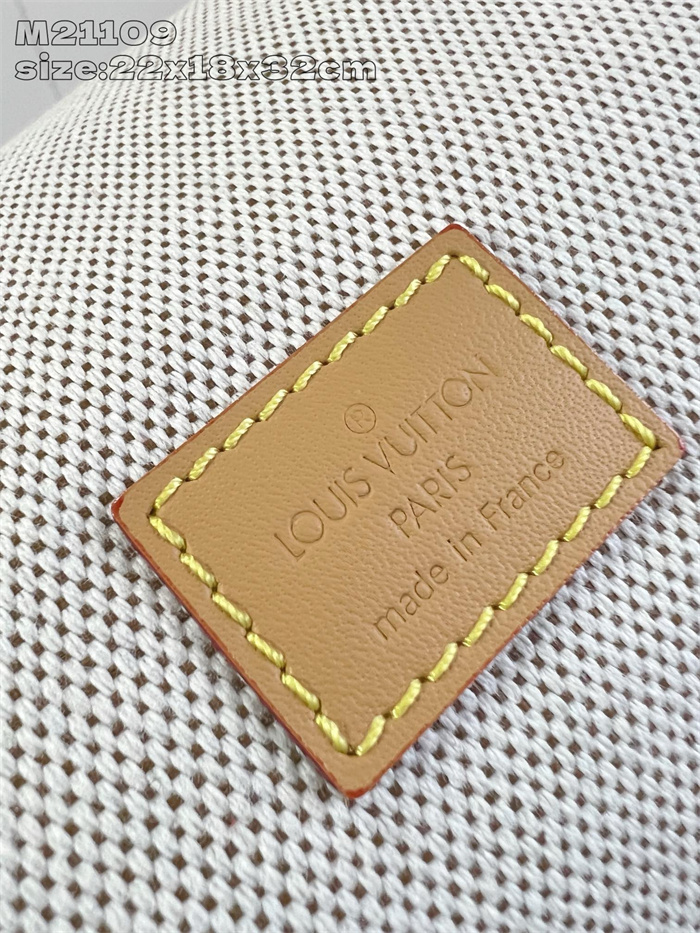 LOUIS VUITTON 루이비통 스피디 P9 반둘리에 30 모노그램 M21109