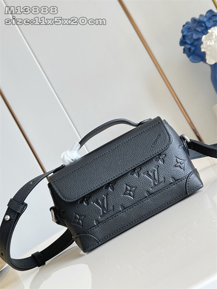 LOUIS VUITTON 루이비통 웨어러블 크로스백 M13888