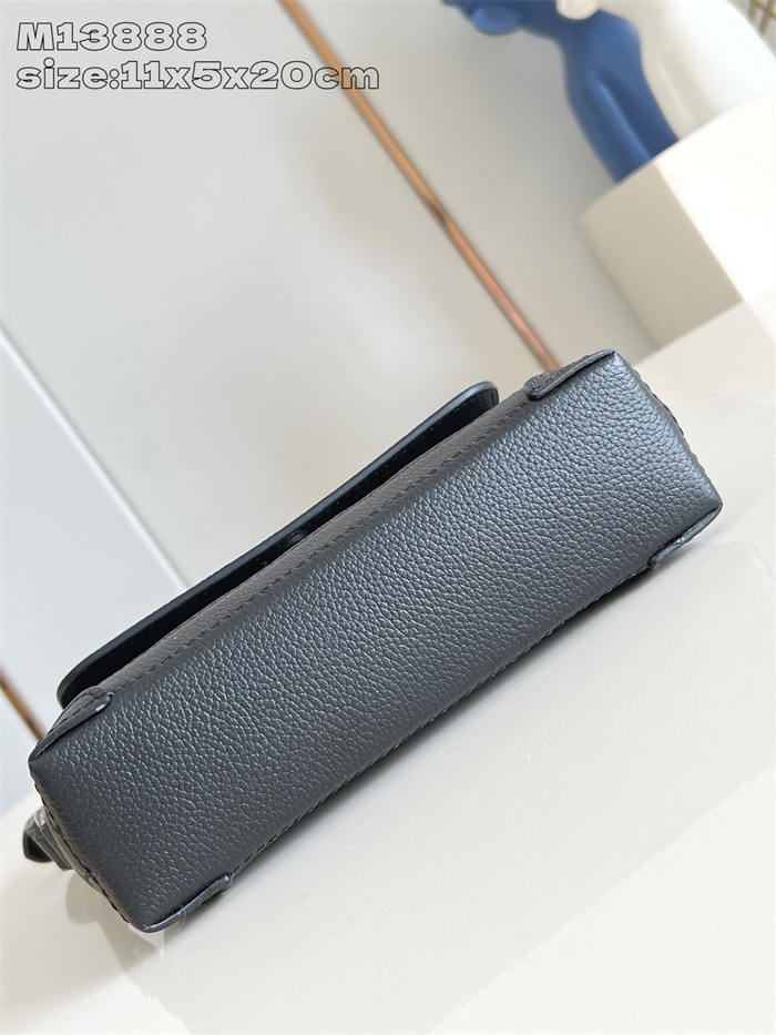 LOUIS VUITTON 루이비통 웨어러블 크로스백 M13888
