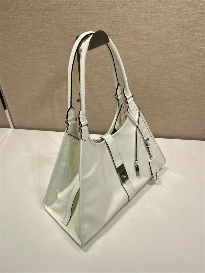 PRADA 프라다 가죽 토트백 1BG570