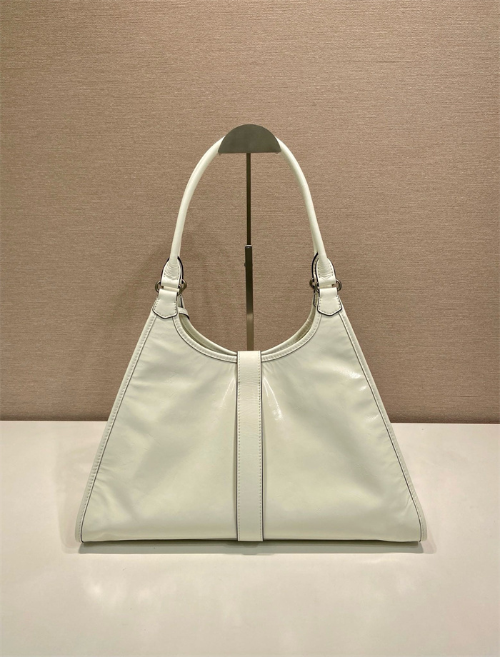 PRADA 프라다 가죽 토트백 1BG570