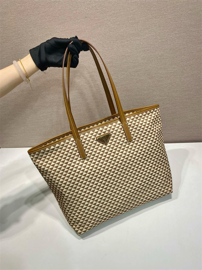 PRADA 프라다 쇼핑 토트백 1BD552