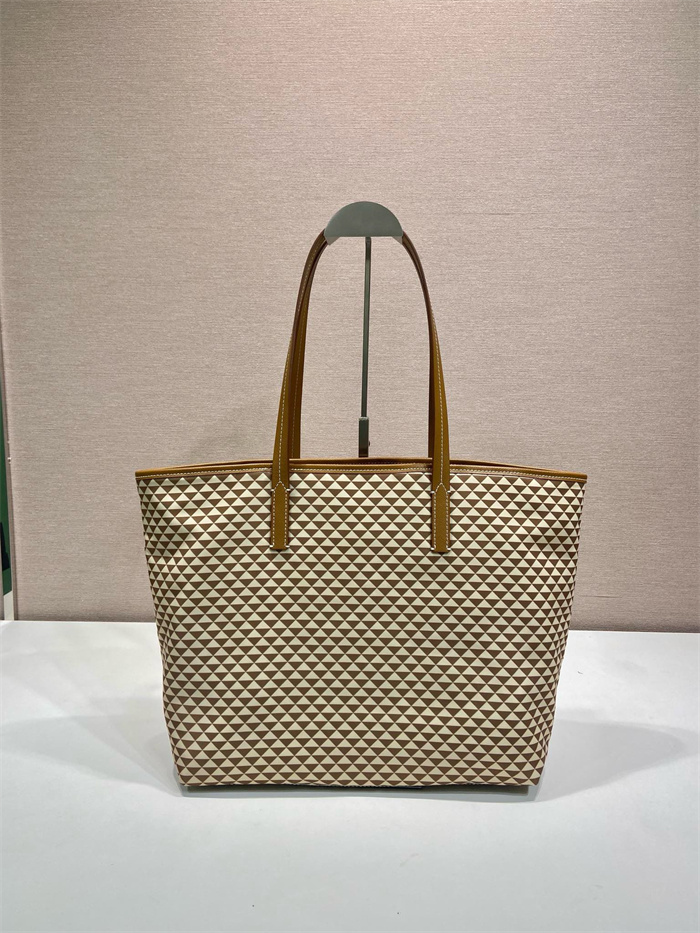 PRADA 프라다 쇼핑 토트백 1BD552