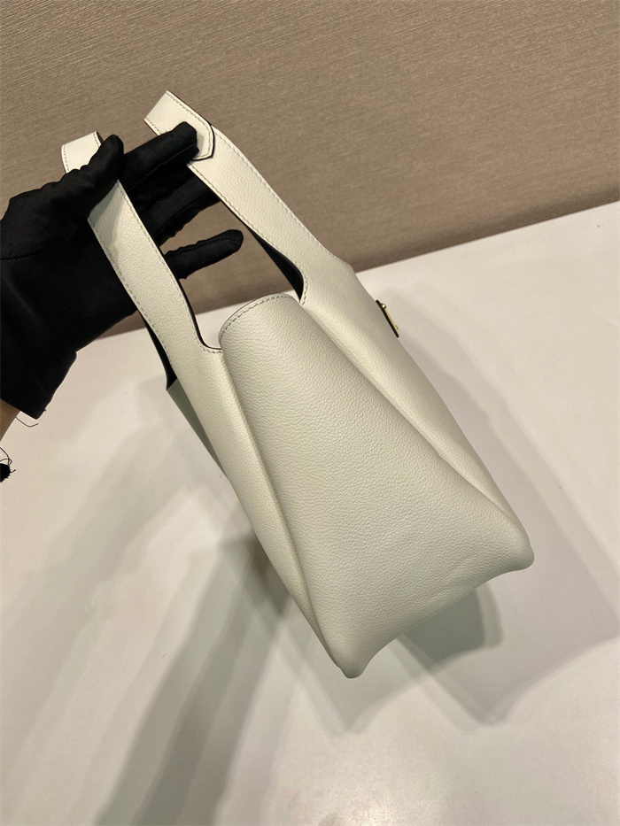 PRADA 프라다 토트백 1BG542