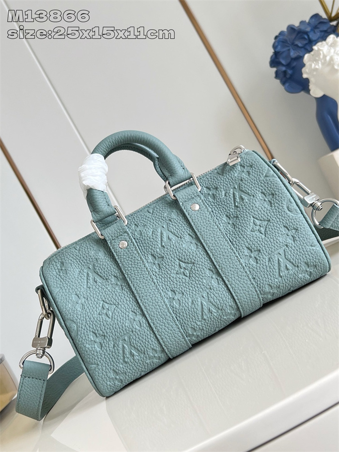 LOUIS VUITTON 루이비통 키폴 반둘리에 25 M13866