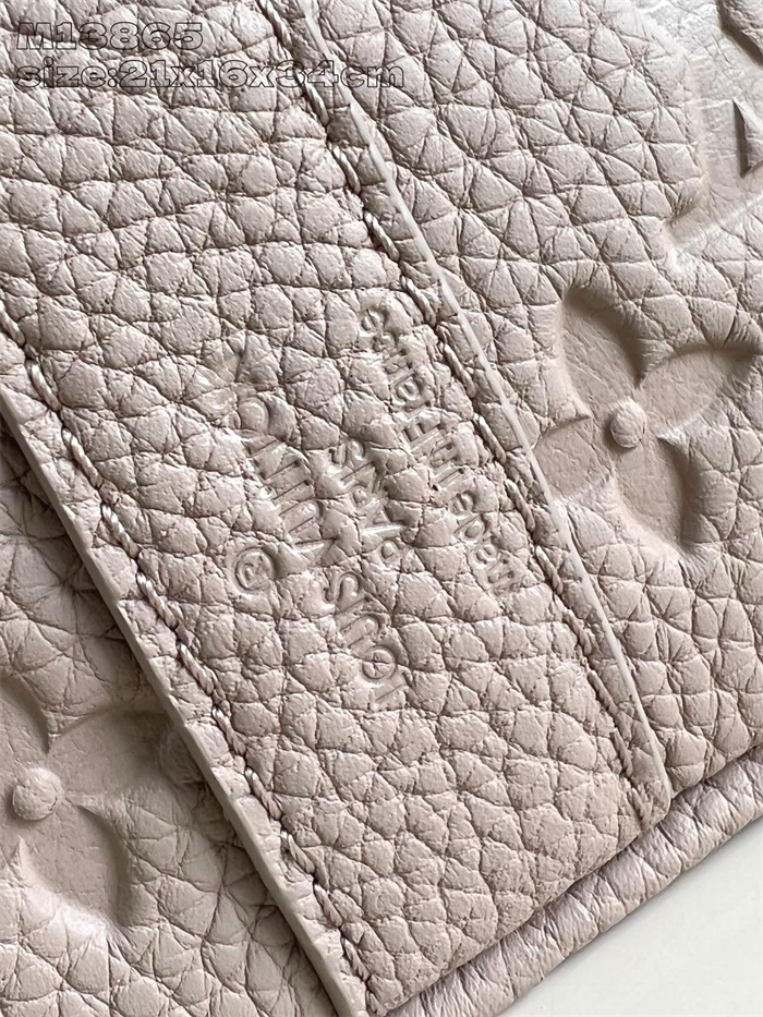 LOUIS VUITTON 루이비통 키폴 반둘리에 35 M13865