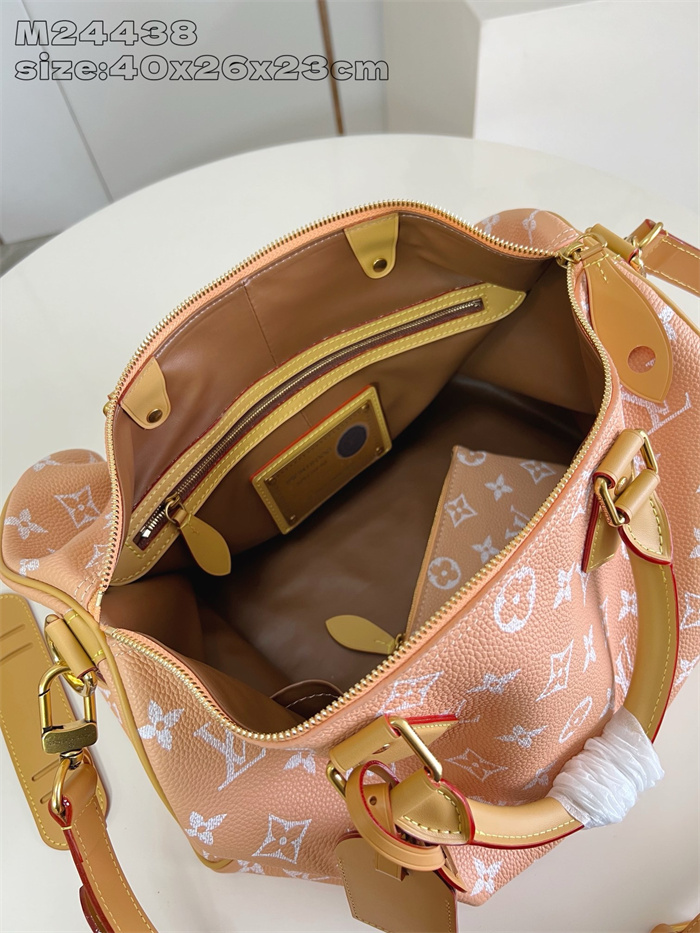 LOUIS VUITTON 루이비통 스피디 P9 반둘리에 40 모노그램 M24438