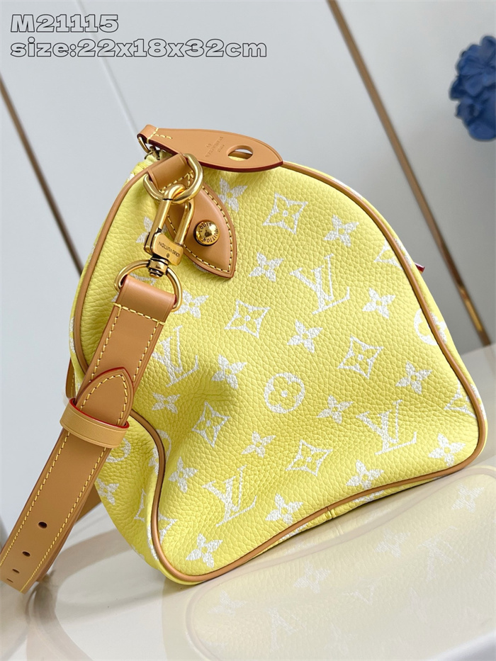 LOUIS VUITTON 루이비통 스피디 P9 반둘리에 30 모노그램 M21115