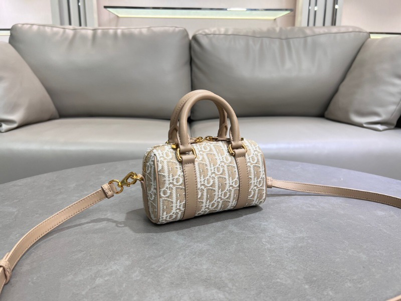 DIOR 디올 오블리크 자카드 그루브 16/20 보스턴백 신상