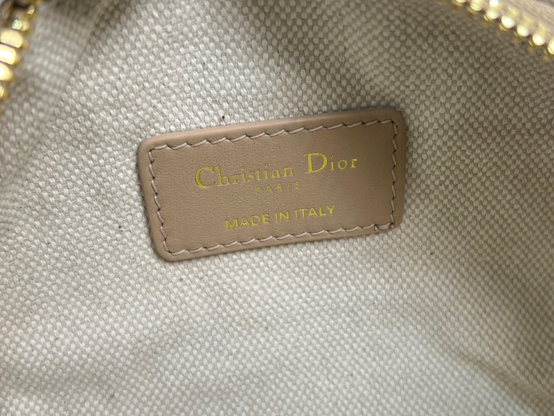 DIOR 디올 오블리크 자카드 그루브 16/20 보스턴백 신상