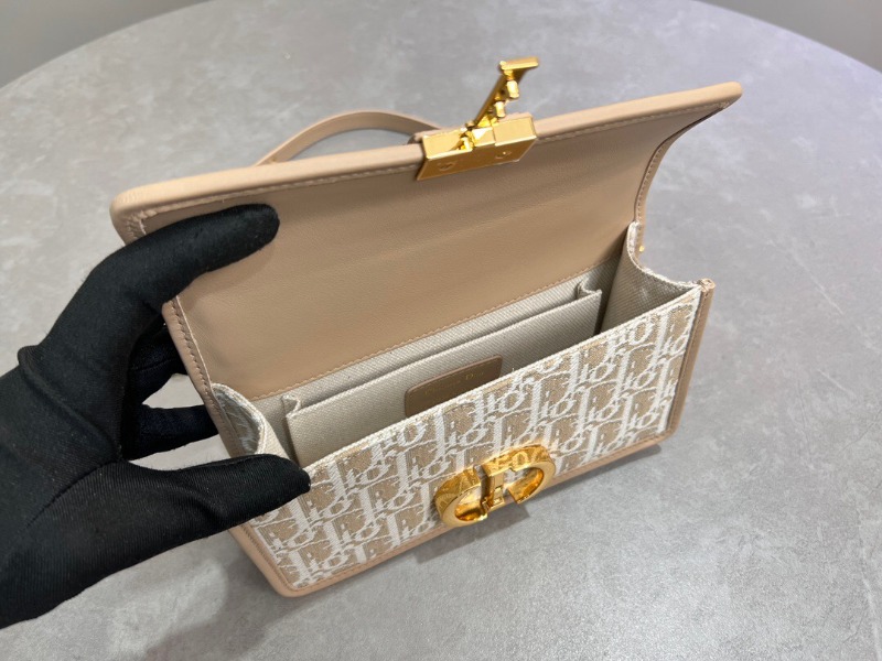 DIOR 디올 오블리크 자카드 미스 몽테인백 21/25 신상