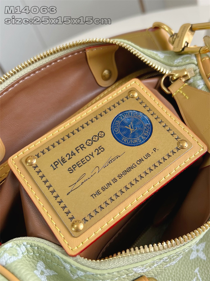 LOUIS VUITTON 스피디 P9 반둘리에 25 모노그램 M14063