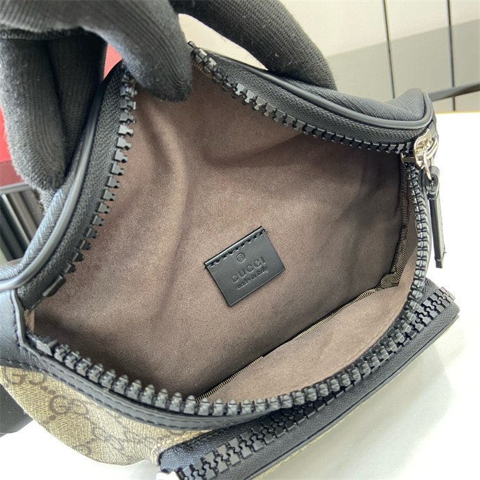 GUCCI 구찌 GG 수프림 벨트백 450946