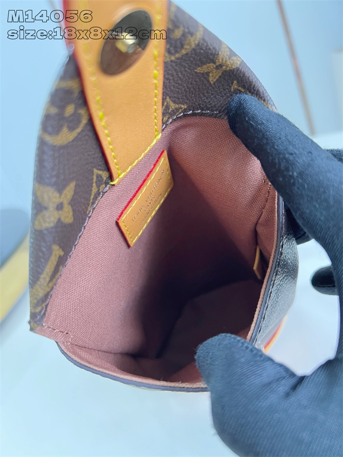 LOUIS VUITTON 루이비통 엔벨로프 파우치 크로스백 M14056