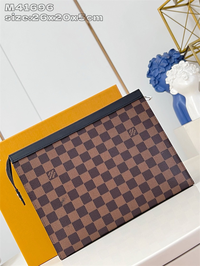 LOUIS VUITTON 루이비통 포쉐트 보야주 클러치백 MM M41696