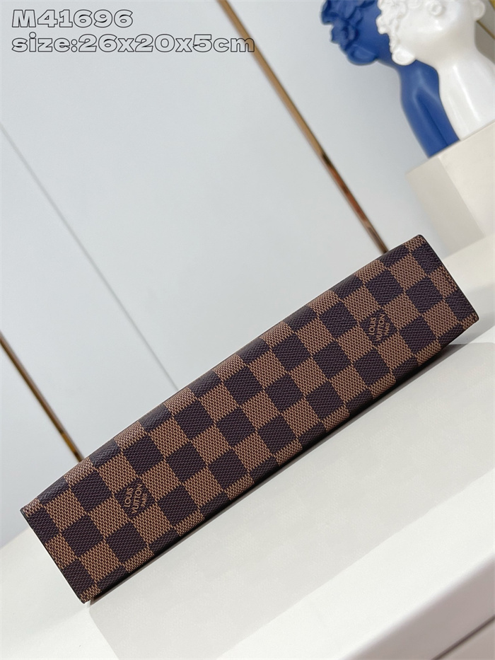 LOUIS VUITTON 루이비통 포쉐트 보야주 클러치백 MM M41696