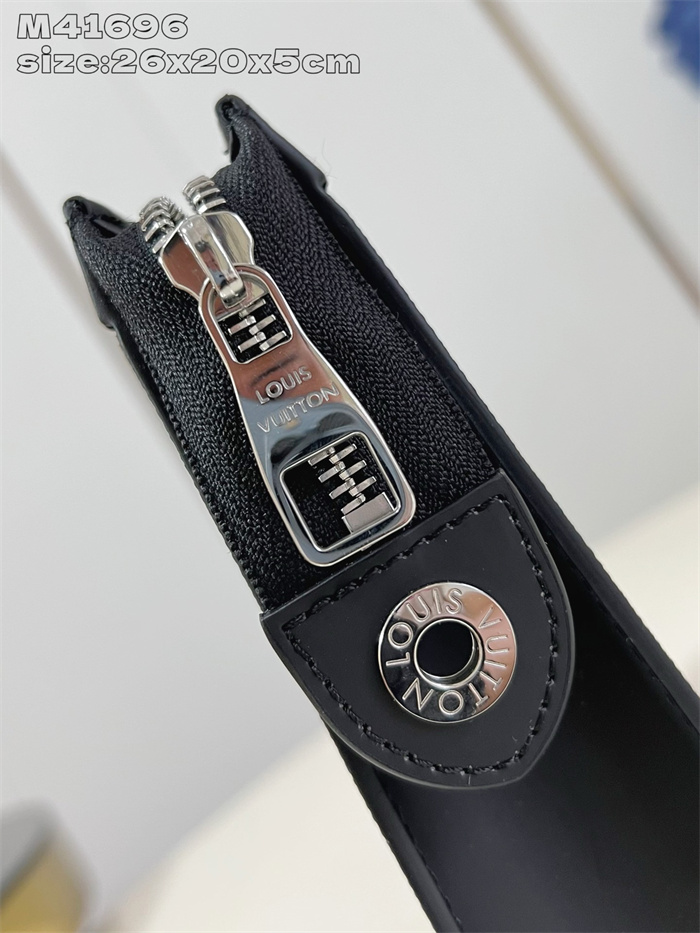 LOUIS VUITTON 루이비통 포쉐트 보야주 클러치백 MM M41696