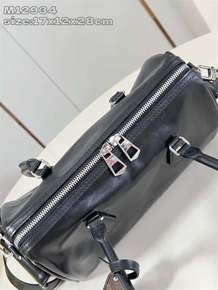 LOUIS VUITTON 루이비통 스피디 카고 크로스백 M12934